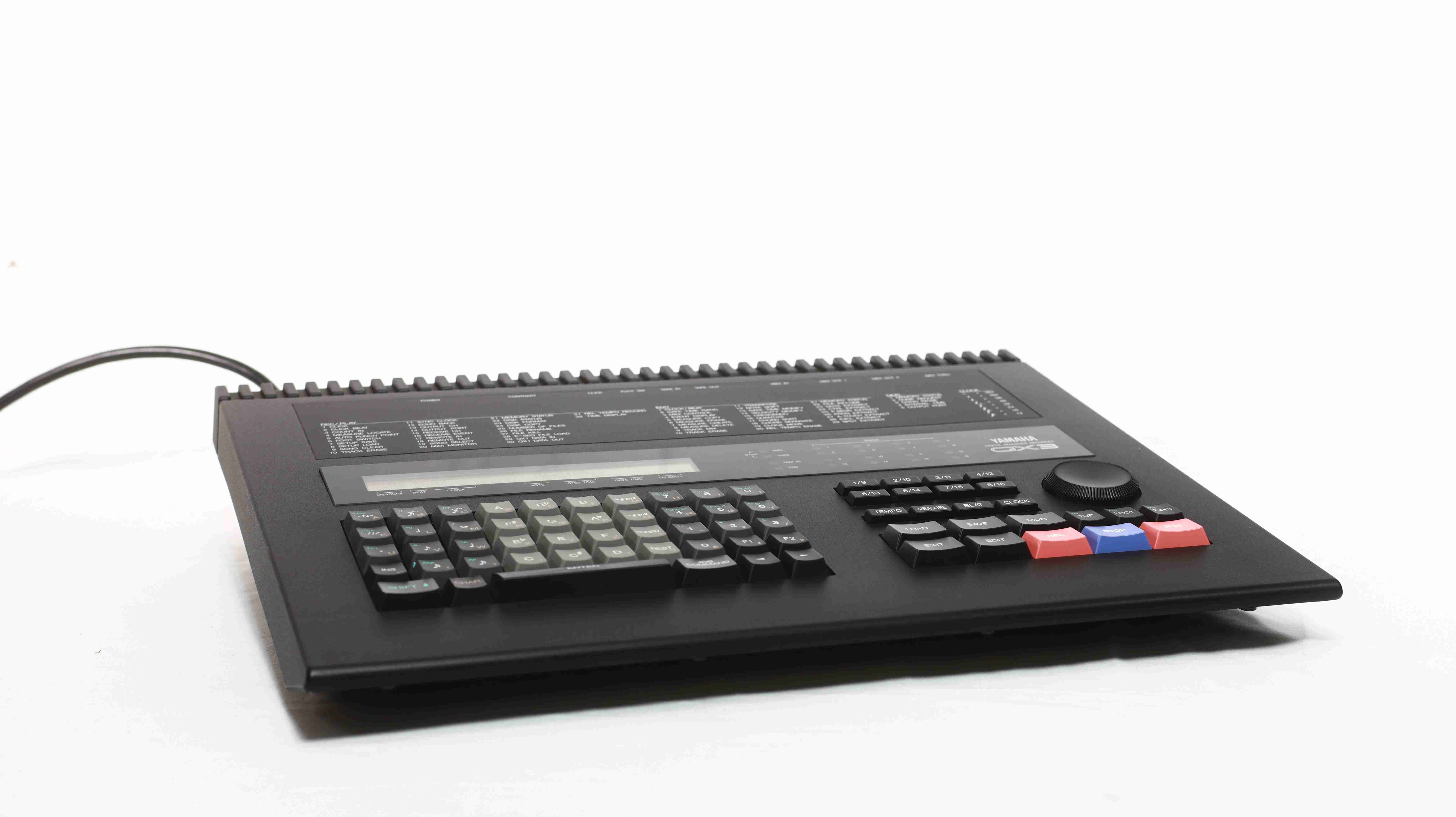 DTM・DAW YAMAHA QX3 Yamaha QX3 Digital Sequencer (1987) | WOLF FASCINATIONS