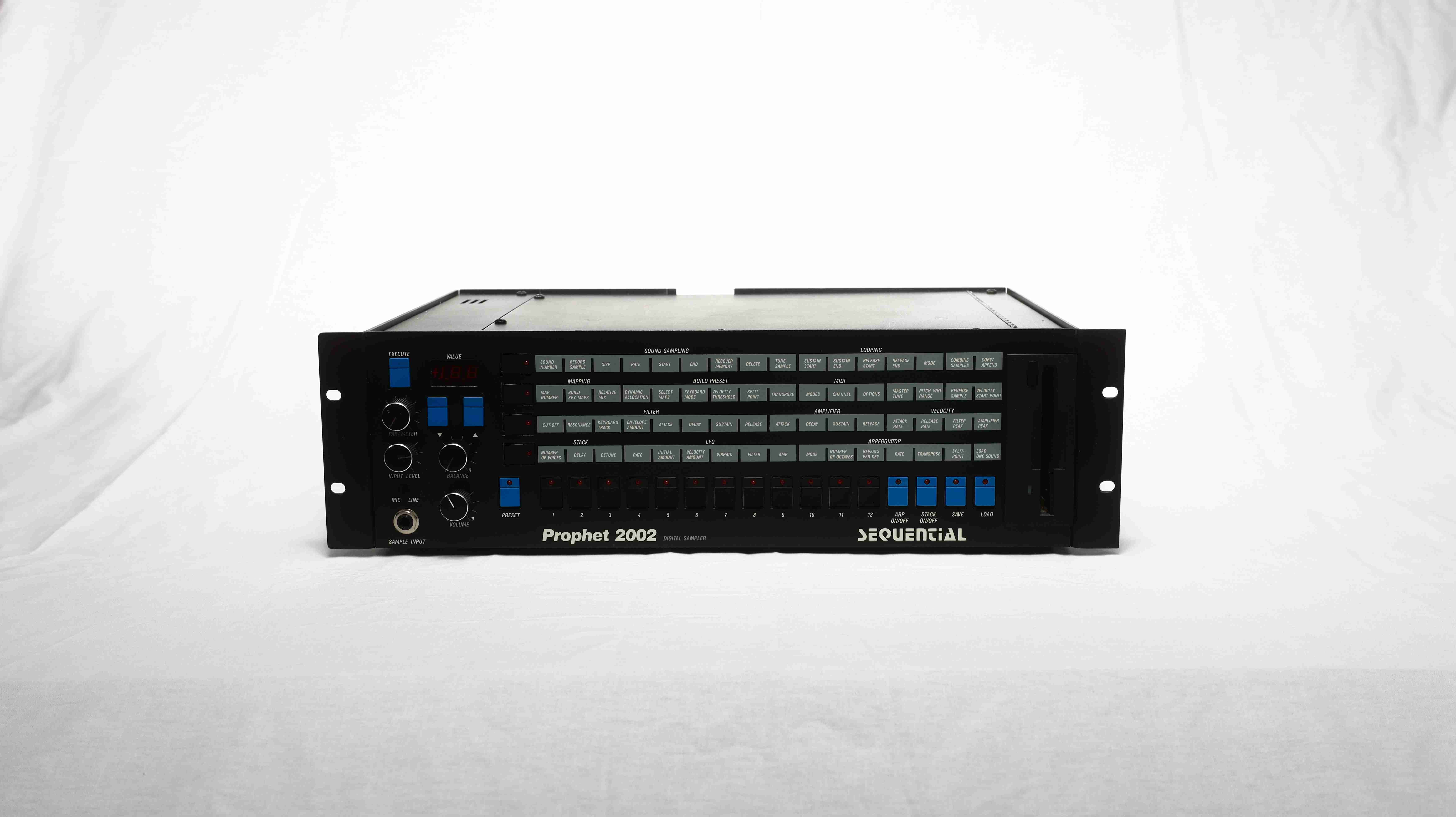Yamaha - AN200 - $449 | GearTrader - a division of Isla